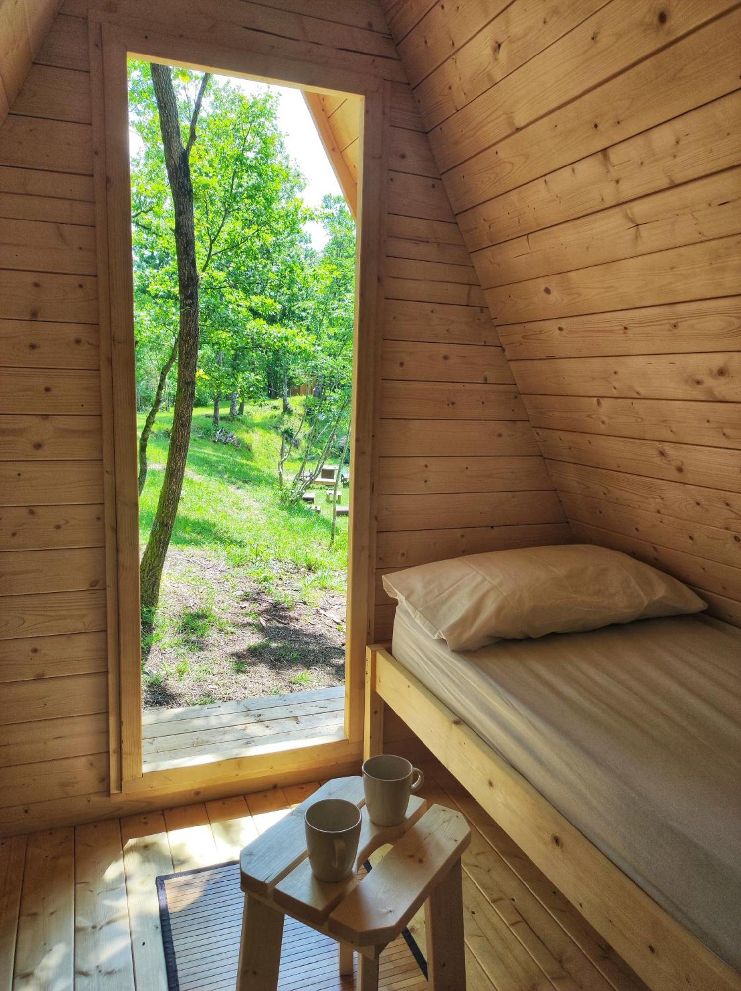 La Tana Nel Bosco Di Casa Amilton Hotel Ponzanello ภายนอก รูปภาพ